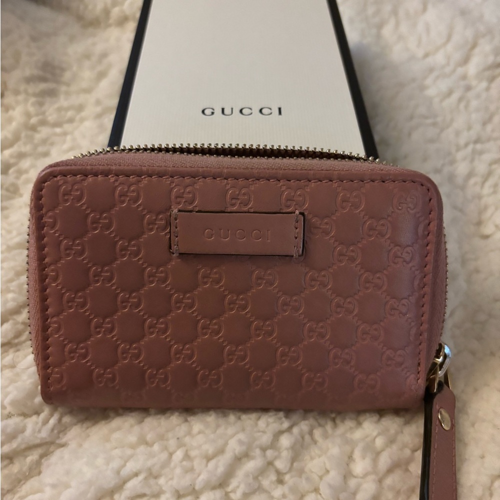 Gucci Pink Leather Embossed Wallet